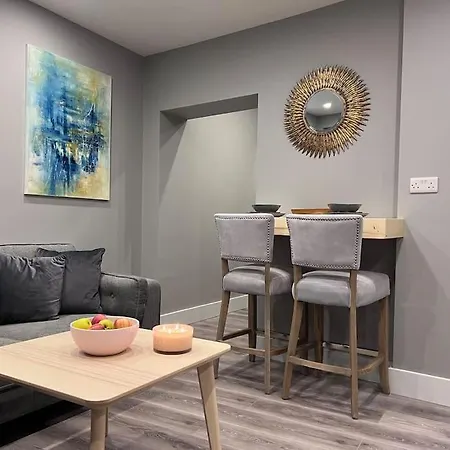 The Art House 3 Galway, Woodquay *